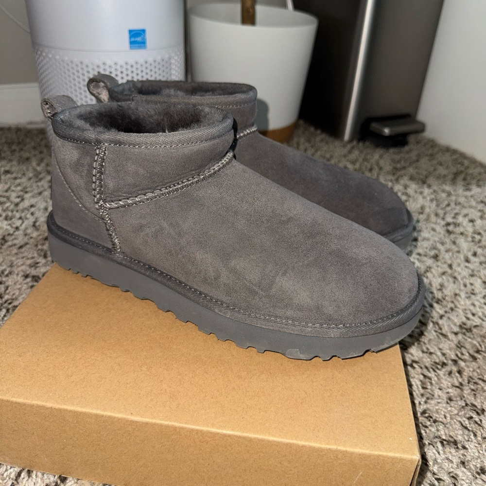 Ugg classic mini ultra gray color